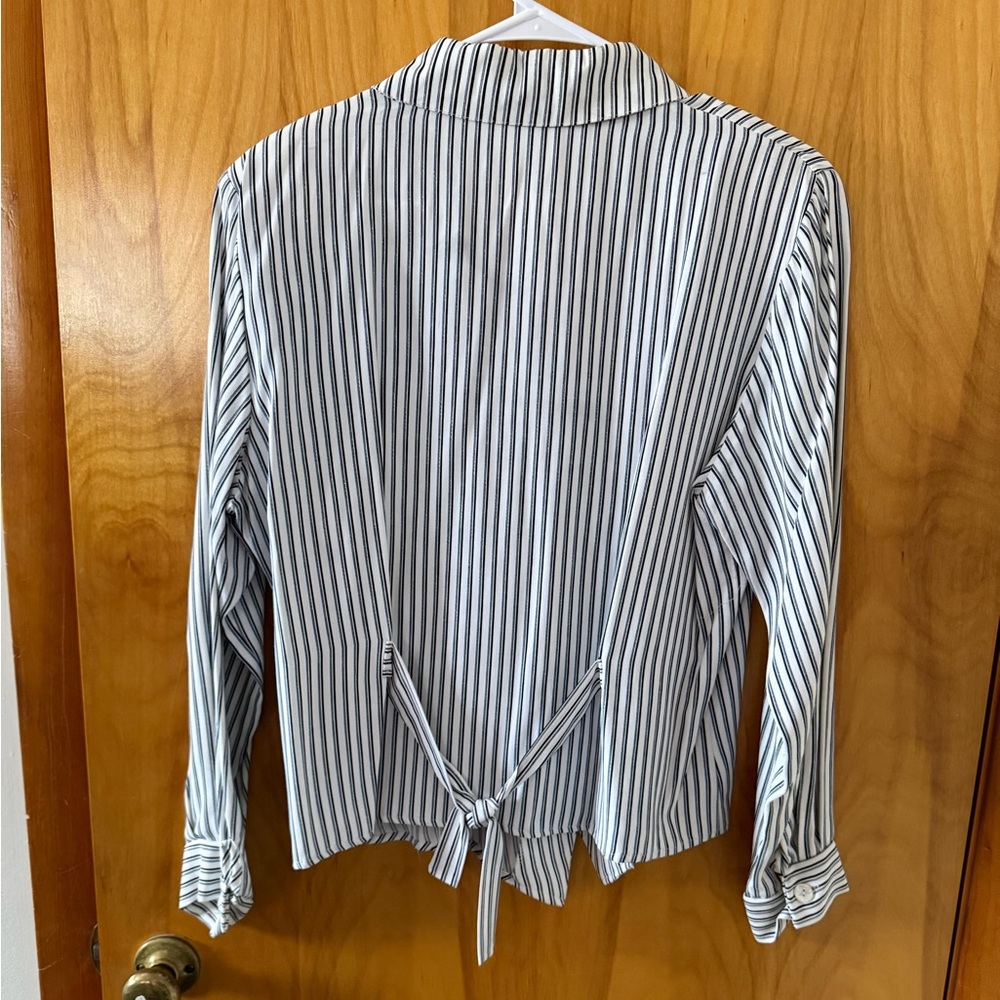 Classic Striped Button-Down Shirt - Picture 4 of 4